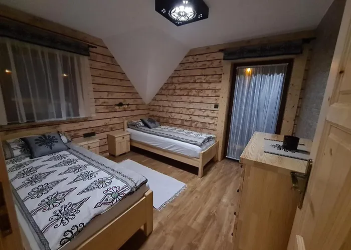 U Jarzabkow דירה *